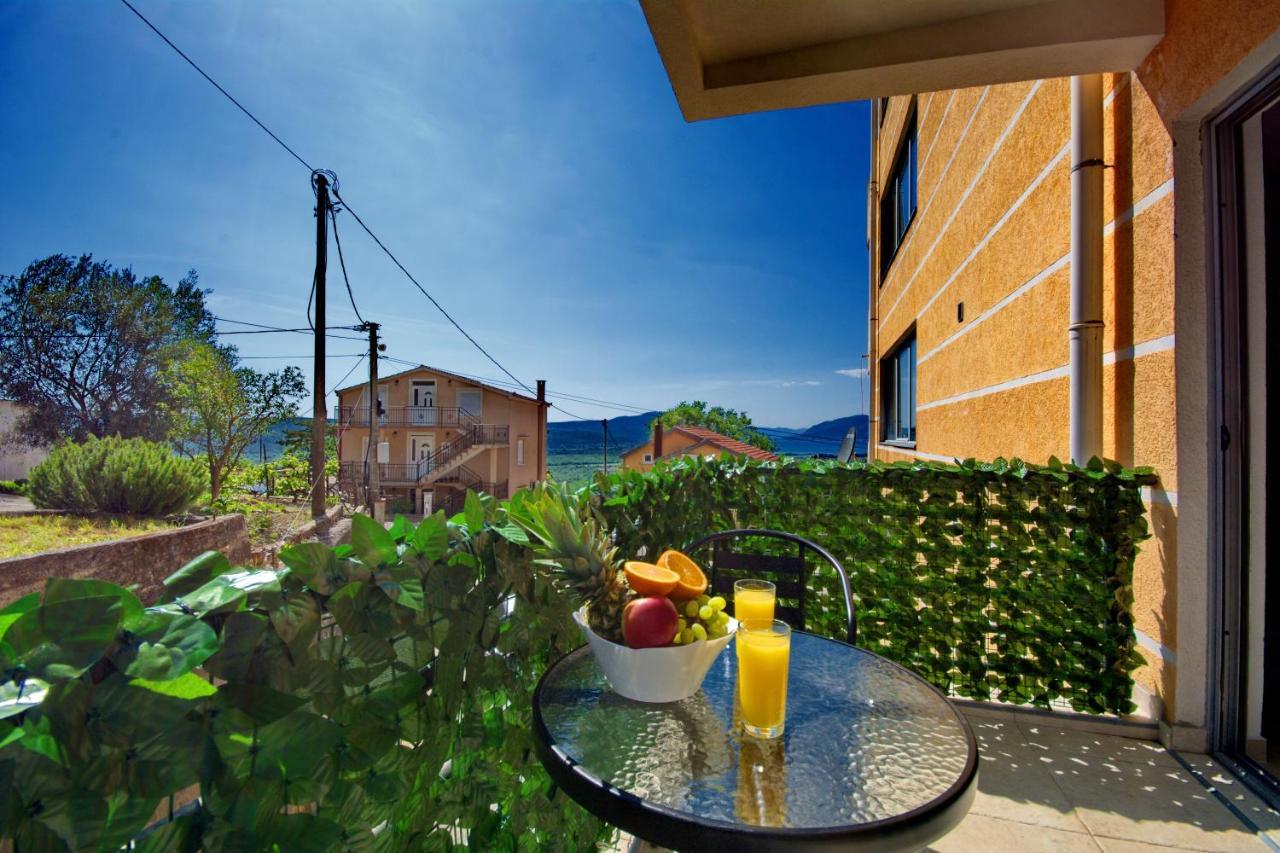 Apartment Martin Kotor Exterior foto